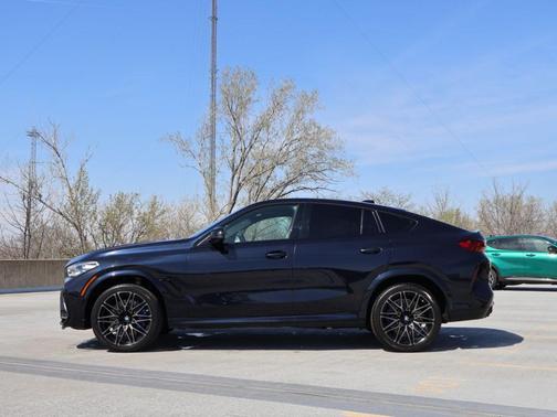 Carbon Black Metallic 2021 BMW X6 M Base
