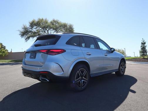 2026 Mercedes-Benz GLC 300 Base 4MATIC