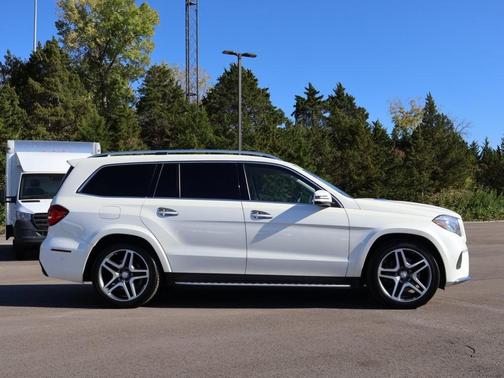 2017 Mercedes-Benz GLS 550 Base 4MATIC