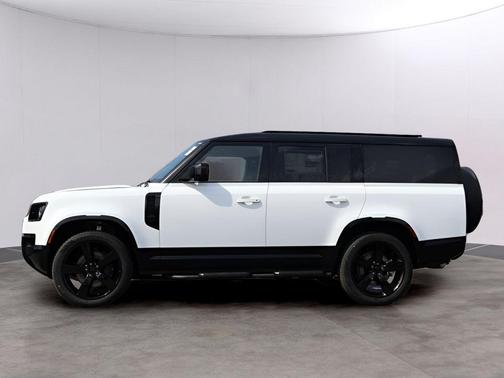 2026 Land Rover Defender P400 X-Dynamic SE