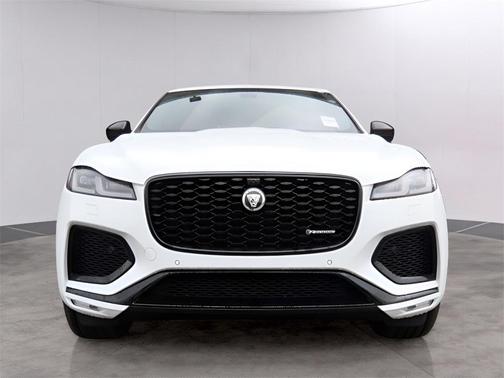 2025 Jaguar F-PACE P400 R-Dynamic S