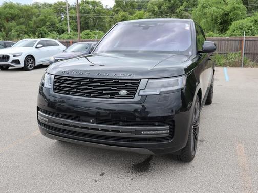 2023 Land Rover Range Rover P400 SE