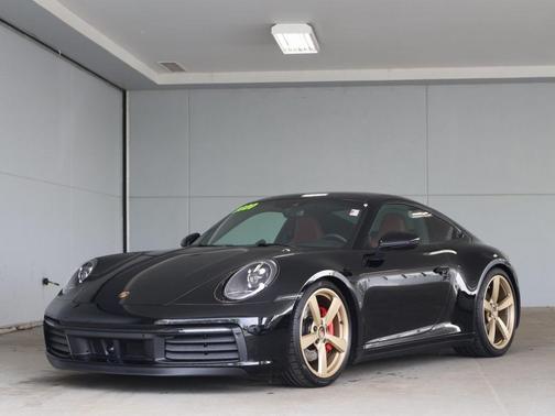 2020 Porsche 911 Carrera S