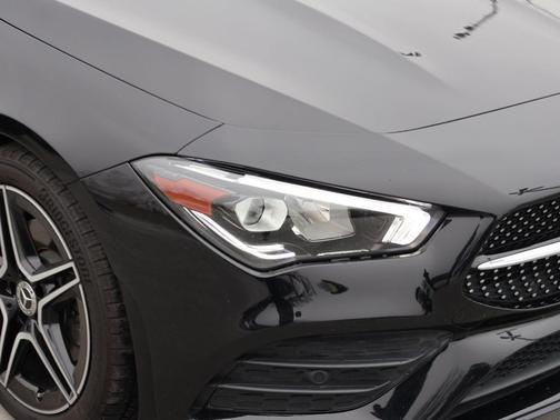 2022 Mercedes-Benz CLA 250 Base 4MATIC