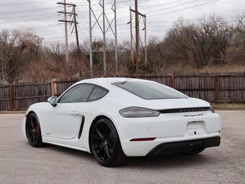 2019 Porsche 718 Cayman GTS
