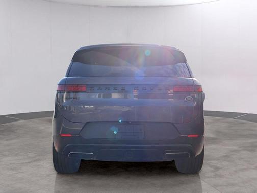 2023 Land Rover Range Rover Sport SE