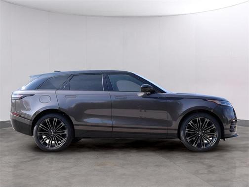 2026 Land Rover Range Rover Velar P250 Dynamic SE