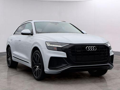 Glacier White Metallic 2019 Audi Q8 3.0T Prestige
