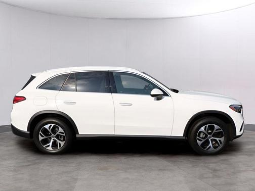 2025 Mercedes-Benz GLC 350e Base 4MATIC