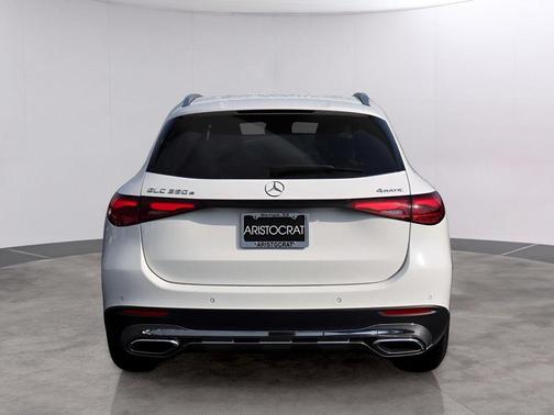 2025 Mercedes-Benz GLC 350e Base 4MATIC