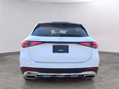 2026 Mercedes-Benz GLC 300 Base 4MATIC