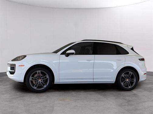 2025 Porsche Cayenne Base