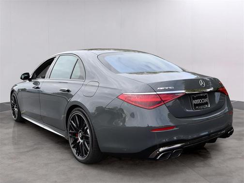 2026 Mercedes-Benz AMG S 63 E Base