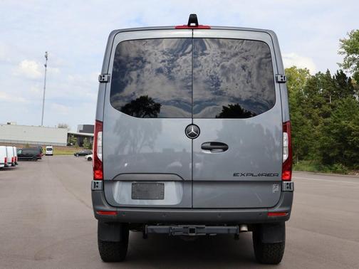2024 Mercedes-Benz Sprinter 2500 EXPLORER 144 WB