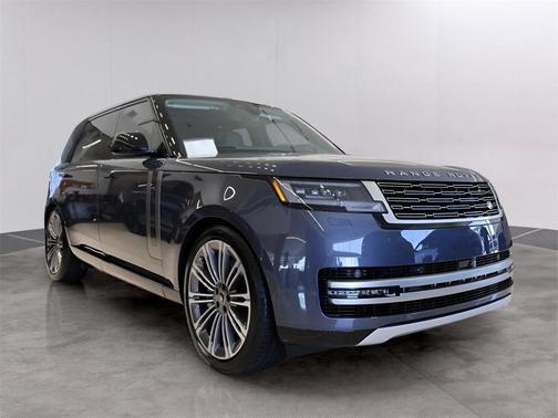 2025 Land Rover Range Rover P530 SE 7 Seat
