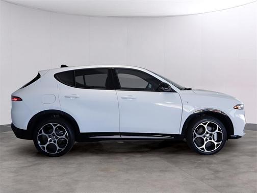 2024 Alfa Romeo Tonale Ti