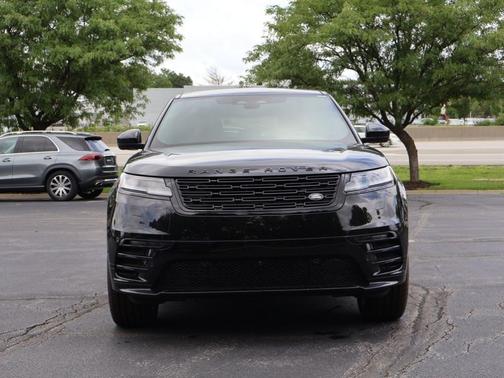 Santorini Black 2026 Land Rover Range Rover Velar P400 Dynamic SE