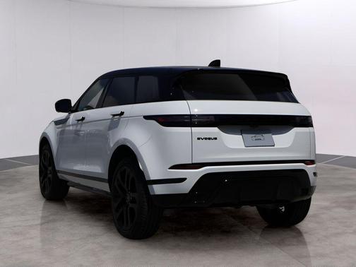 Fuji White 2026 Land Rover Range Rover Evoque Dynamic SE