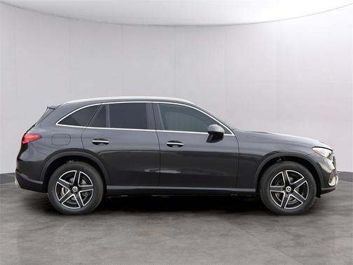 2026 Mercedes-Benz GLC 300 Base 4MATIC