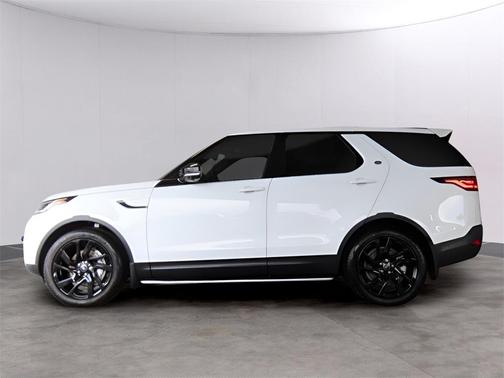 2025 Land Rover Discovery P300 S