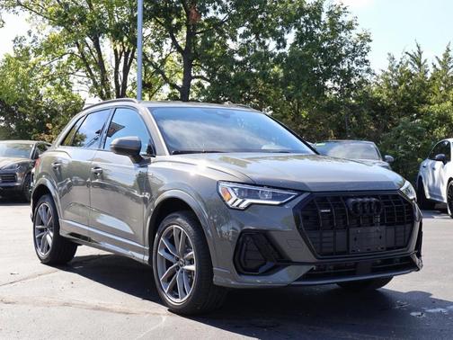 2024 Audi Q3 45 S line Premium