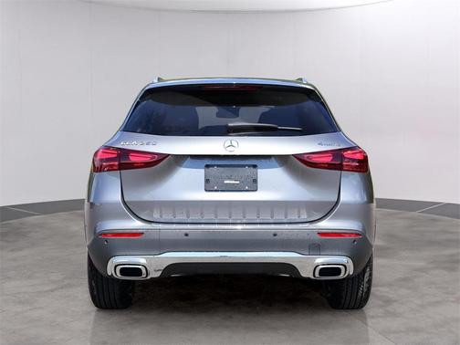 2026 Mercedes-Benz GLA 250 Base 4MATIC