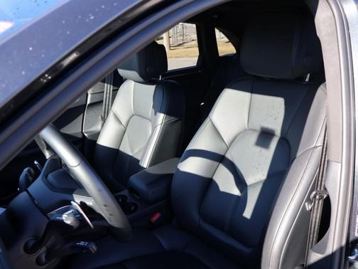 2024 Porsche Macan GTS