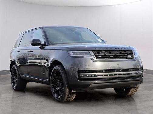2026 Land Rover Range Rover P530 SE