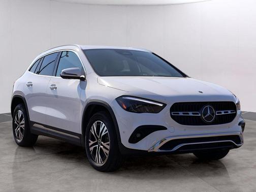 Polar White 2026 Mercedes-Benz GLA 250 Base 4MATIC