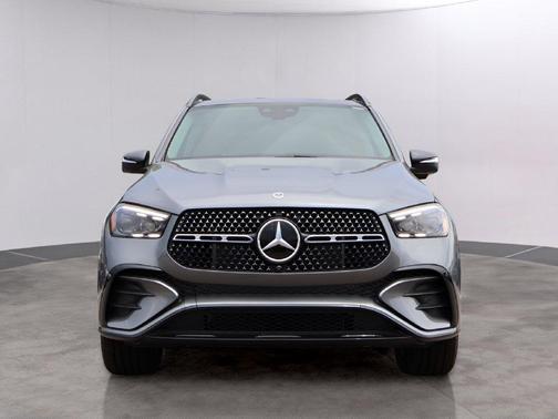 Selenite Gray Metallic 2026 Mercedes-Benz GLE 450 4MATIC