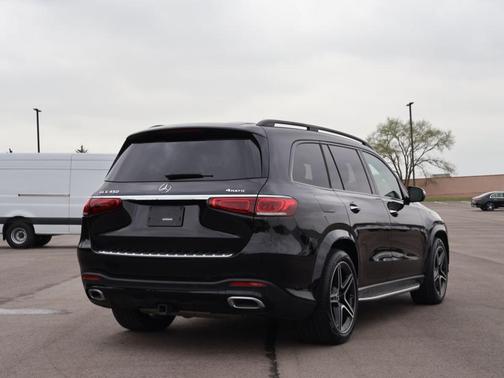2023 Mercedes-Benz GLS 450 4MATIC