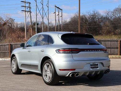 2020 Porsche Macan S