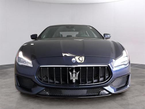 2022 Maserati Quattroporte Modena Q4