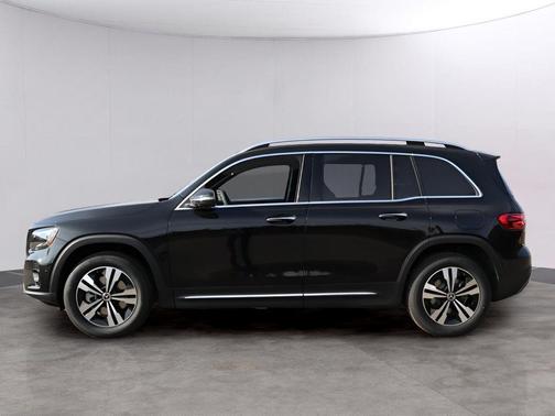 Cosmos Black Metallic 2026 Mercedes-Benz GLB 250 Base 4MATIC