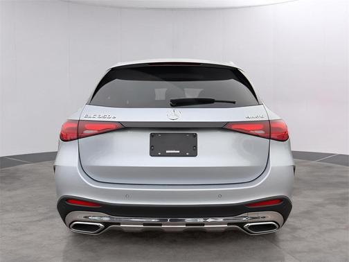 2026 Mercedes-Benz GLC 350e 