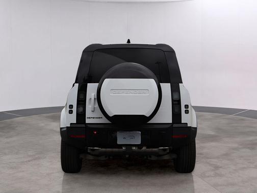 Fuji White 2026 Land Rover Defender P300 S