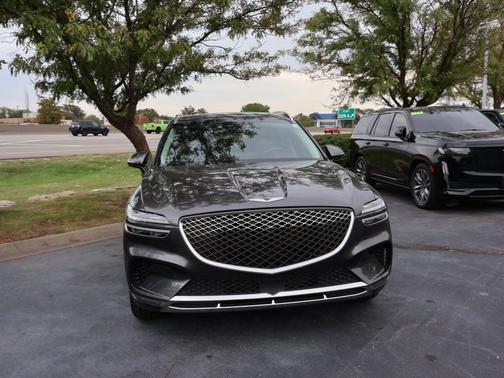 2024 Genesis GV70 2.5T
