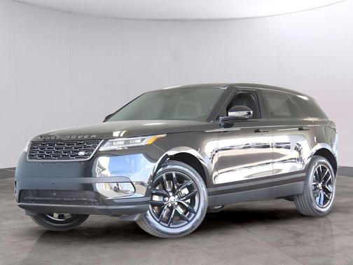 Santorini Black 2026 Land Rover Range Rover Velar S