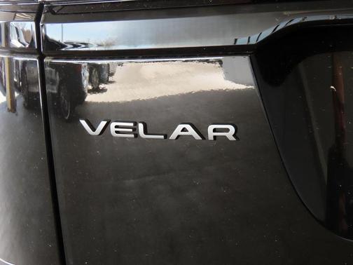 Santorini Black 2026 Land Rover Range Rover Velar S
