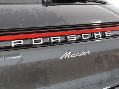 2024 Porsche Macan