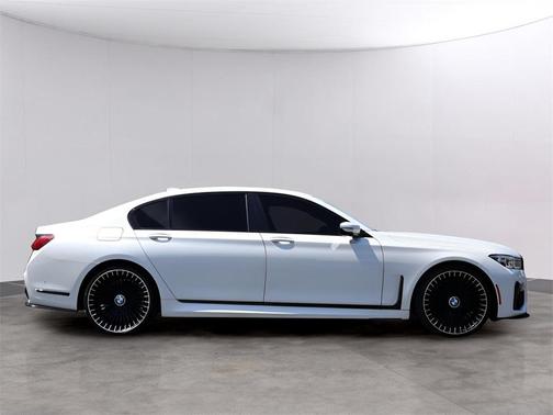 2020 BMW 750 i xDrive