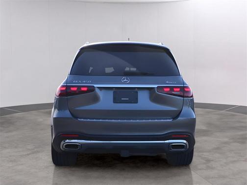 2025 Mercedes-Benz GLS 450 4MATIC