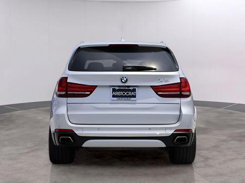 Pearl Silver Metallic 2018 BMW X5 xDrive50i