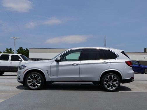 Pearl Silver Metallic 2018 BMW X5 xDrive50i