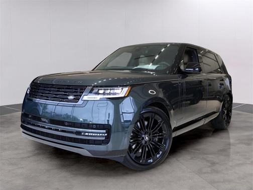 2025 Land Rover Range Rover P530 SE 7 Seat