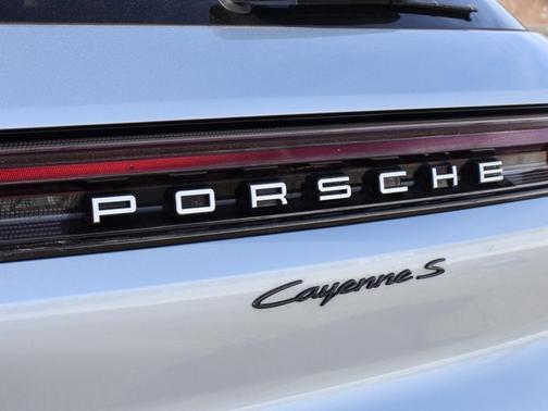 2026 Porsche Cayenne S