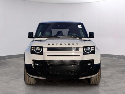 2026 Land Rover Defender 110 X-Dynamic SE