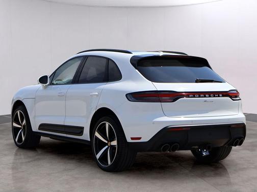 White 2024 Porsche Macan