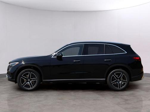 Black 2026 Mercedes-Benz GLC 300 Base 4MATIC