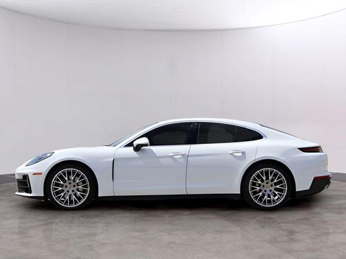 White 2024 Porsche Panamera 4